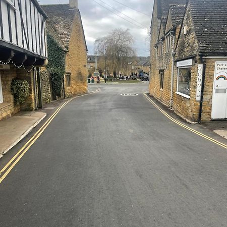 Moore Apartment Bourton-on-the-Water Esterno foto